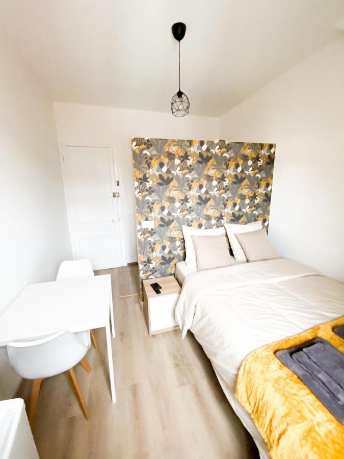 Capstay Roubaix Lille Private Shower & Netflix Exterior foto