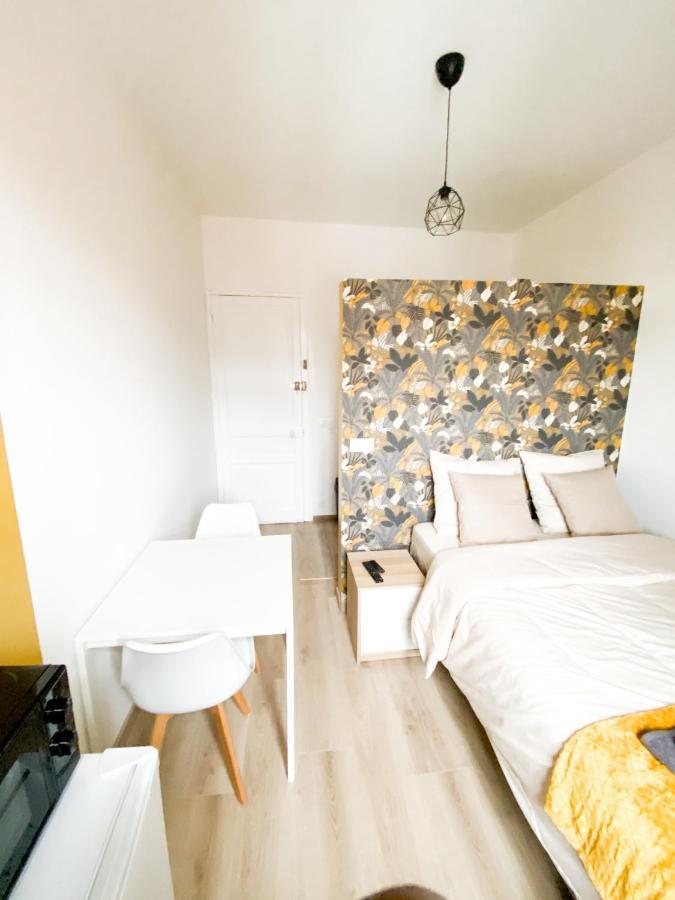Capstay Roubaix Lille Private Shower & Netflix Exterior foto