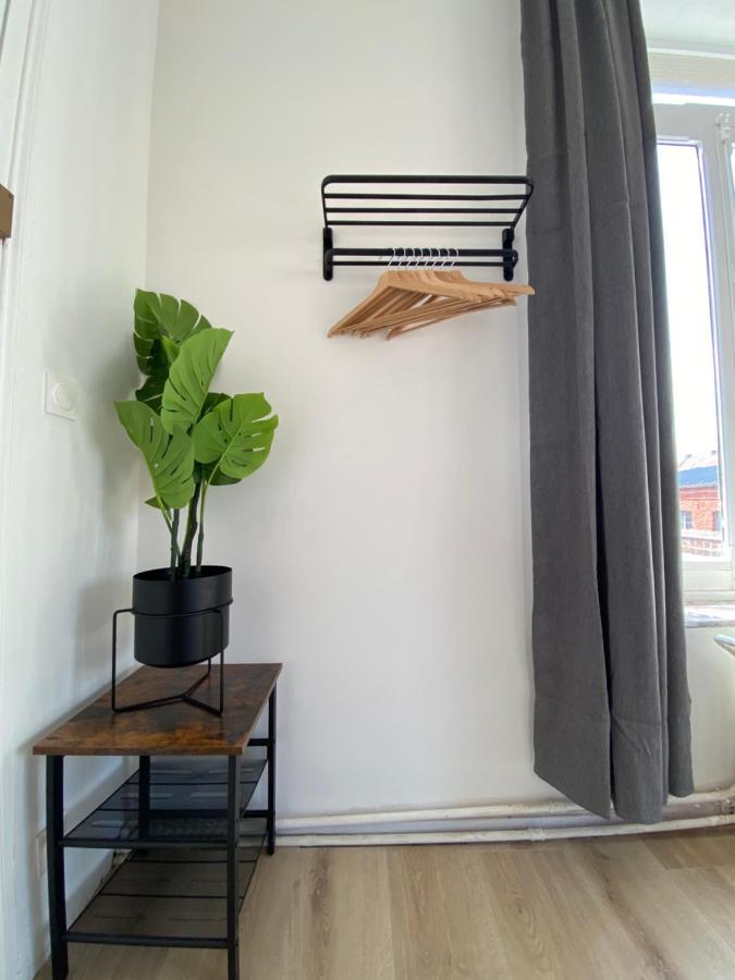 Capstay Roubaix Lille Private Shower & Netflix Exterior foto